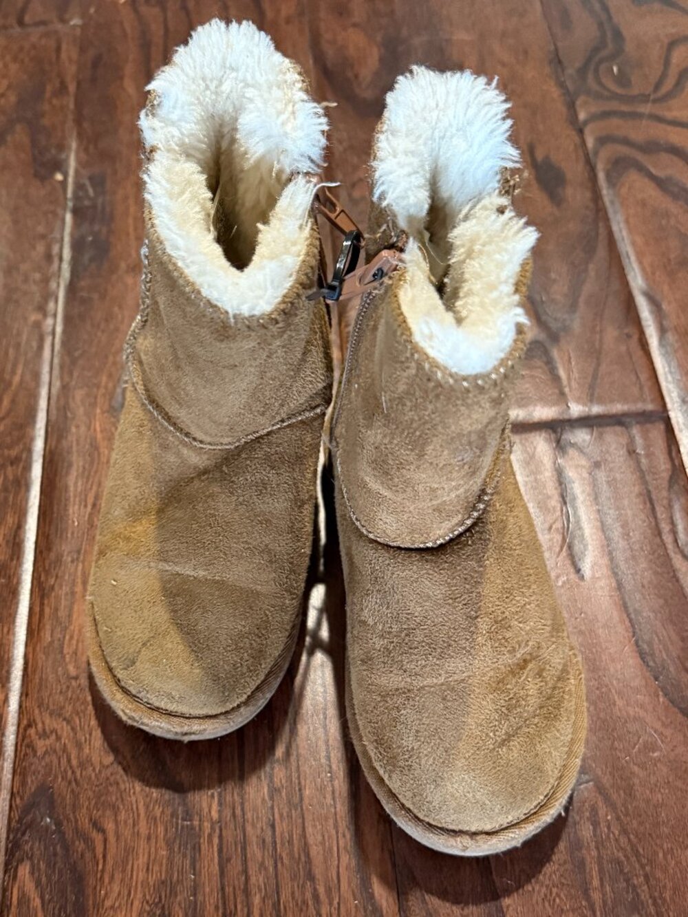 Apres Size 10 lined boots